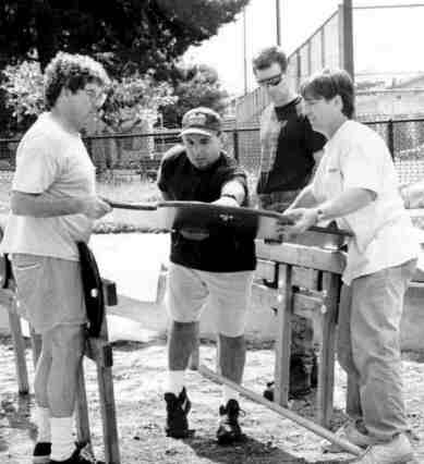 GuysMovingTrainPieces.jpg (17999 bytes)